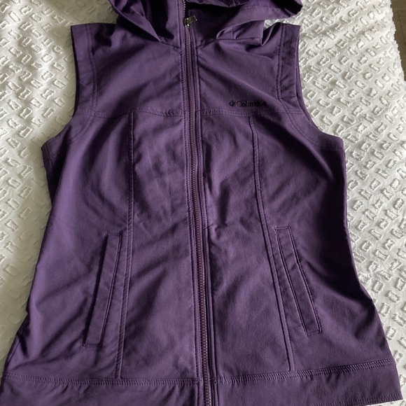 Columbia Lavender Vest - Picture 5 of 5